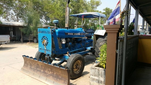 ขายFORD 6600 เครื่องเสื้อลาย เครื่องดี เกยร์ไม่หลุด ระบบไฮดรอลิคดี อุปกรณ์มีดันหน้า ผาน3 ขายFORD 6600 เครื่องเสื้อลาย เครื่องดี เกยร์ไม่หลุด ระบบไฮดรอลิคดี อุปกรณ์มีดันหน้า ผาน3