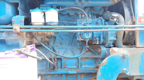 ขายFORD 6600 เครื่องเสื้อลาย เครื่องดี เกยร์ไม่หลุด ระบบไฮดรอลิคดี อุปกรณ์มีดันหน้า ผาน3 ขายFORD 6600 เครื่องเสื้อลาย เครื่องดี เกยร์ไม่หลุด ระบบไฮดรอลิคดี อุปกรณ์มีดันหน้า ผาน3