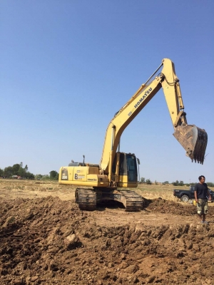 ขายแบคโค KOMATSU PC200-8 ใช้งาน7พันชั่วโมง เอกสารเล่มทะเบียนพร้อมโอน ราคา1.8ล้าน สนใจโทร 090-8588220คุณนะ 093-3258446คุณบิว หรือเข้าดูสินค้าอื่นๆได้ที่ www.truck.in.th/498 หรือเพจFacebook ณรงค์ ซื้อขายรถมือสอง (เว็บไซต์ส่วนตัว) หรือFacebook คุณนะ รถบรรทุก