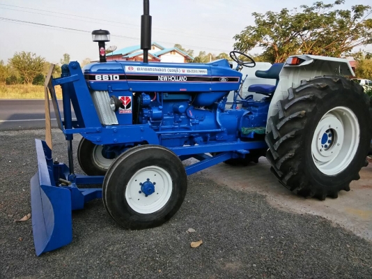 ขายด่วนรถไถฟอร์ด 6600 รุ่นยอดนิยมสภาพพร้อมลุยงาน เล่มทะเบียนพร้อมโอนครับ