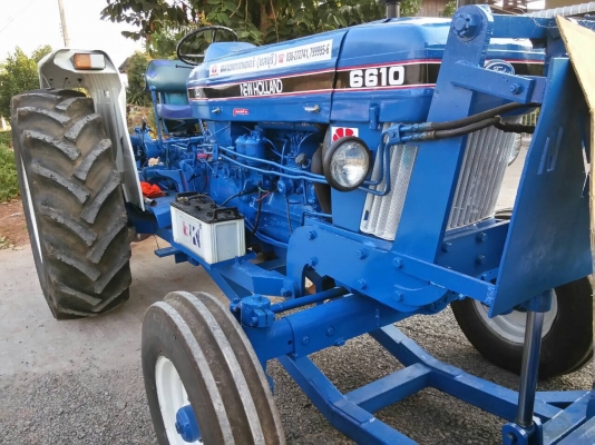 ขายด่วนรถไถฟอร์ด 6600 รุ่นยอดนิยมสภาพพร้อมลุยงาน เล่มทะเบียนพร้อมโอนครับ