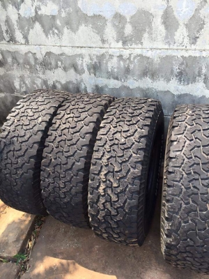 ขายยาง bf all 265/70/17 ปี 12