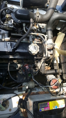 แหล่งรวมรถโฟลค์ลิฟท์งาเทฮิ้งค์ฟอร์คภาคตะวันออกสำหรับตักยางก้อนขี้ยางพารา