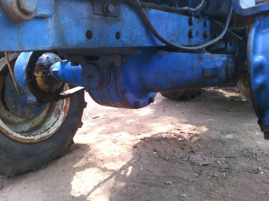 ขายรถไถ ฟอร์ด 2008 2เพลา