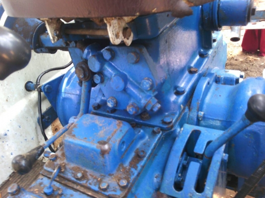 ขายรถไถ ฟอร์ด 2008 2เพลา