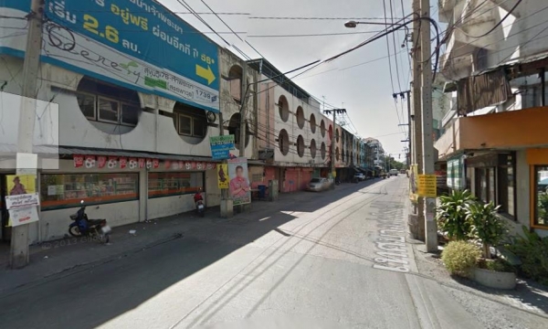 ขายตึกแถวห้องเช่า 4 ห้องบันไดแยก ซอยวัดมหาวงษ์ เนื้อที่รวม 20 ตร.ว.