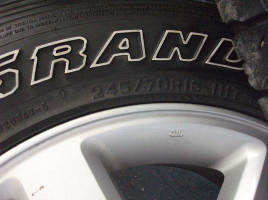 ล้อแม็ค ยาง 245 70 R16"