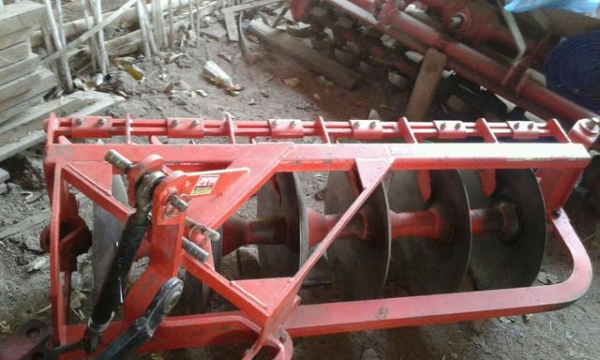 ผานพรวนPT6ใบ24นิ้วสภาพใหม่มากครับ