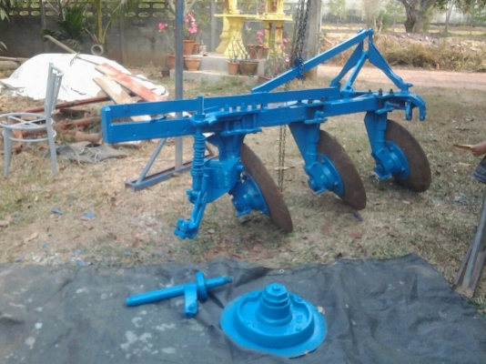 ขายตามสภาพพาน3ติดมากับรถไถฟอดร์ลดเหลือ12500บาท