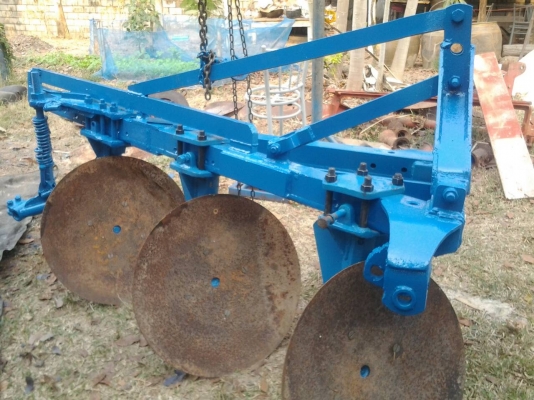 ขายตามสภาพพาน3ติดมากับรถไถฟอดร์ลดเหลือ12500บาท