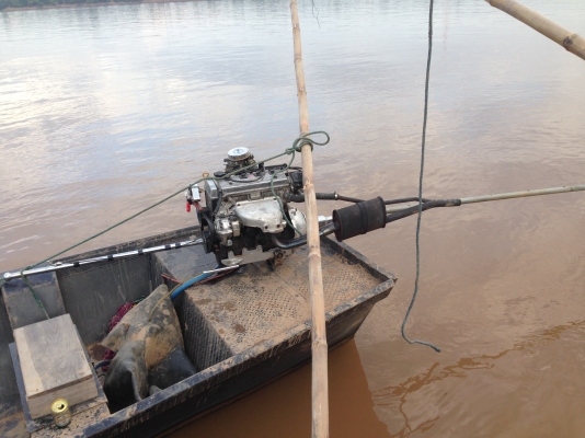 เรือเร็ว...เรือเหล็กบรรทุก 6 ตัน ไม่มีวันจมน้ำสบายใจได้ครับ