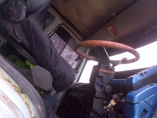 อีซูซุ 175 เพลาเดียว 450,000 บาทติดต่อ 090-6208746