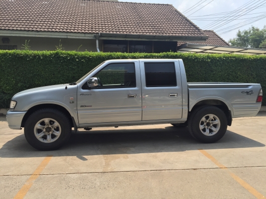 Isuzu rodeo4x4.