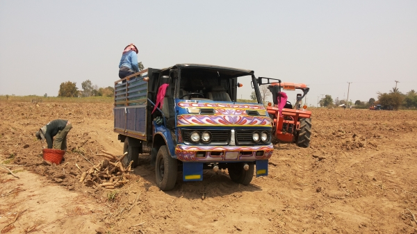 ขายแล้วครับโองเงินมาจอง5000บาทจากคุณโหน่ง ขอบคุณtruck2hand