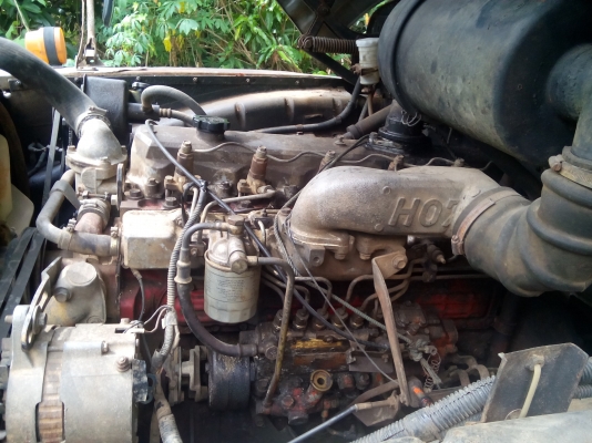 สิบล้อหัวยาว เพลาเดียว ติดเครน3 ตัน  พร้อมใช้งาน   เล่มพร้อม...