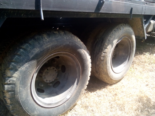 สิบล้อหัวยาว เพลาเดียว ติดเครน3 ตัน  พร้อมใช้งาน   เล่มพร้อม...