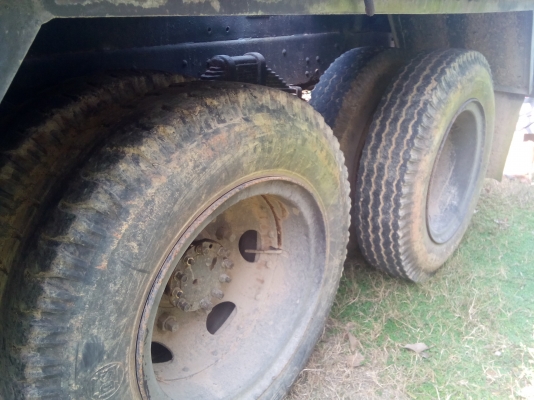 สิบล้อหัวยาว เพลาเดียว ติดเครน3 ตัน  พร้อมใช้งาน   เล่มพร้อม...