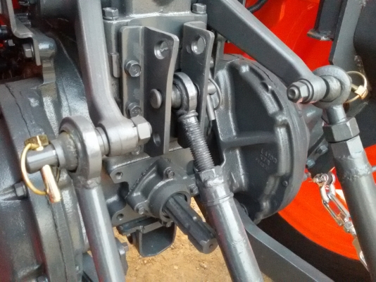 ปัญญาแทรคเตอร์..จัดมาให้ครับ ด่วน!!!คูโบต้า L4508DI พร้อมใบมีดคานบนSD181 ทำงาน1,499ชม.