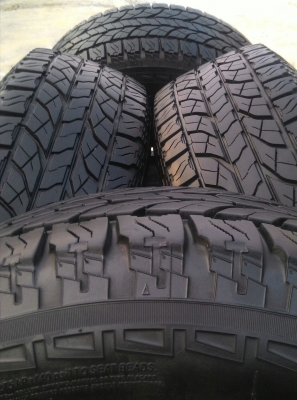 ขายยางAll265/70/16พร้อมล้อลายBreadley V2