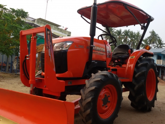 ปัญญาแทรคเตอร์..จัดมาให้ครับ ด่วน!!!คูโบต้า L3608 พร้อมใบมีดคานล่าง พร้อมโรตาลี่163 จัดส่ง อ.พรรณานิคม จ.สกลนคร