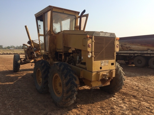 ขายรถเกรด  ขนาดกลาง