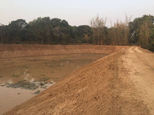 ขายรถเกรด  ขนาดกลาง