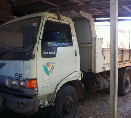 หกล้อ ฮีโน่ FC120ปี40 ดั้มสามมิต 5คิว แอร์ พ.เวอร์ กระจกไฟฟ้า ช่วงล่างใหญ่ สภาพดีสวยบางเดิมๆพร้อมใช้งาน ทะเบียนภาษีเต็มพร้อมโอน หกล้อ ฮีโน่ FC120ปี40 ดั้มสามมิต 5คิว แอร์ พ.เวอร์ กระจกไฟฟ้า ช่วงล่างใหญ่ สภาพดีสวยบางเดิมๆพร้อมใช้งาน ทะเบียนภาษีเต็มพร้อมโอน