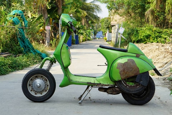 วุฒิ นนบุรี ขาย VESPA PX150 รถแต่งซิ่งเครื่องดีราคาถูกๆคับ