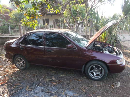 ขาย รถเก๋งนิสสันซันนี่ ขาย รถเก๋งนิสสันซันนี่