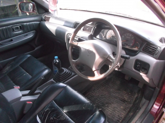 ขาย รถเก๋งนิสสันซันนี่ ขาย รถเก๋งนิสสันซันนี่