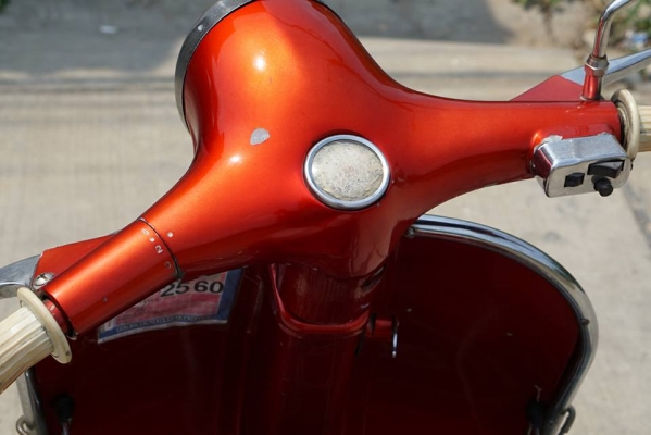 วุฒิ นนบุรี ขาย VESPA Small 90 สีเดิมทะเบียนพร้อมโอนขนส่ง