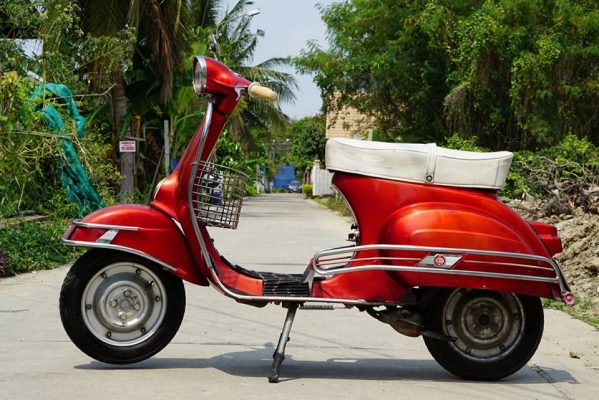 วุฒิ นนบุรี ขาย VESPA Small 90 สีเดิมทะเบียนพร้อมโอนขนส่ง