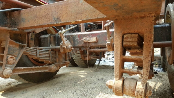 ขาย หางโรเบท ยาว 9 เมตร คอยาว 3.50 เมตร มีหางพับไฮดรอริค เอกสารเล่มทะเบียนครบ ราคาต่อรองได้ครับ