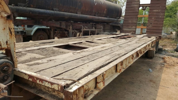 ขาย หางโรเบท ยาว 9 เมตร คอยาว 3.50 เมตร มีหางพับไฮดรอริค เอกสารเล่มทะเบียนครบ ราคาต่อรองได้ครับ