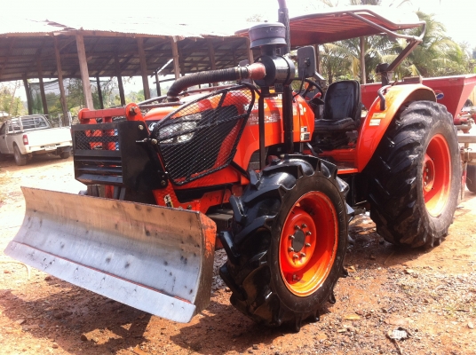 ขายรถไถ คูโบต้า M 9540 สองเพลา เอกสารเล่มทะเบียน