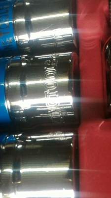 ประแจบล็อก ขนาดข้อต่อสวม 12 มม. euro king tool 12 ชิ้น  พกพาติดตัวไปไหนต่อไหนง่าย