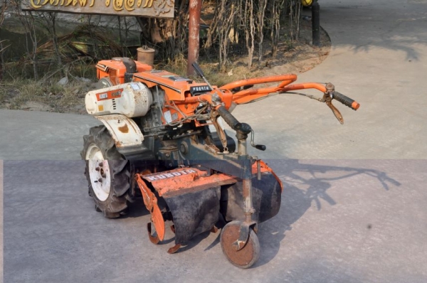 ขายรถพรวนดินKUBOTA K62 แรงดี ดีเซลสภาพสวยเดิมจากญี่ปุ่น มีเกียร์ 26,500เท่านั้น