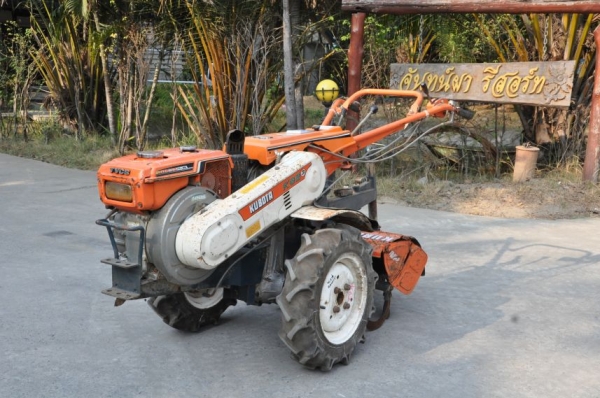 ขายรถพรวนดินKUBOTA K62 แรงดี ดีเซลสภาพสวยเดิมจากญี่ปุ่น มีเกียร์ 26,500เท่านั้น