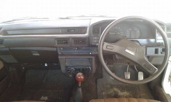 ขายถูก 39,000 โตโยต้าเครื่อง 4A แรงๆ สีใหม่ขาวมุก