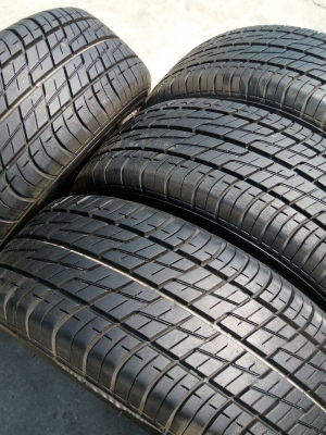 215/65R15 BRIDGESTONE LEO 627 สวยครับ ชุด 4 เส้น tel.081-427-3941 ไอดีไลน์  0814273941