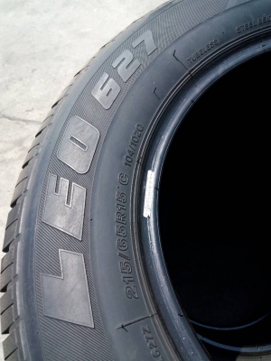 215/65R15 BRIDGESTONE LEO 627 สวยครับ ชุด 4 เส้น tel.081-427-3941 ไอดีไลน์  0814273941