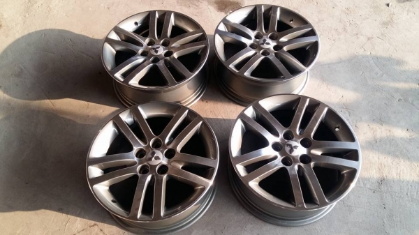 ขายล้อแม็ก mitsu spacewagon 17