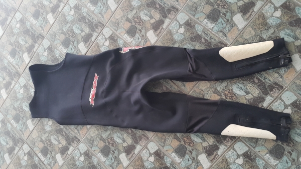 ขาย wetsuit jetpilot ขาย wetsuit jetpilot