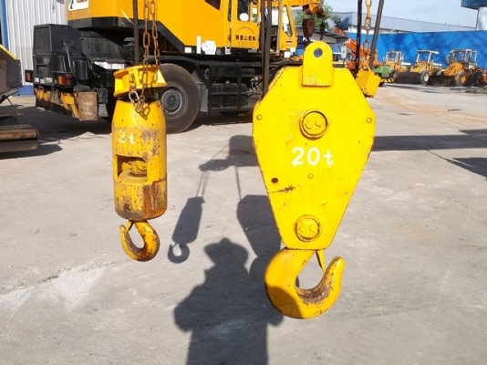 รถเครน TADANO TR-200M-4