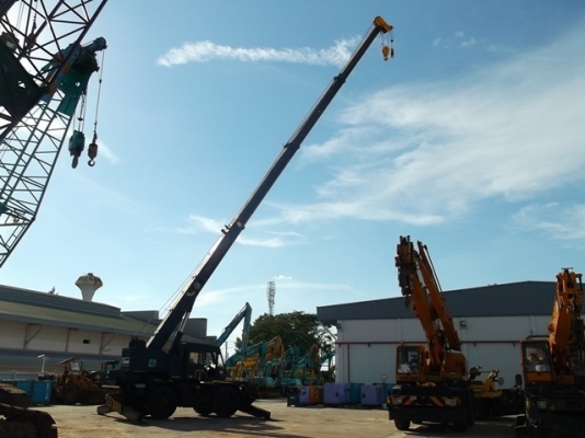 รถเครน TADANO TR-200M-4