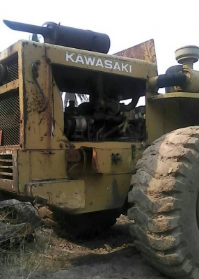 ขายด่วนครับ รถตักล้อยาง คาวา 70 B เอกสารเล่มทะเบียน รถสวยพร้อมใช้งาน