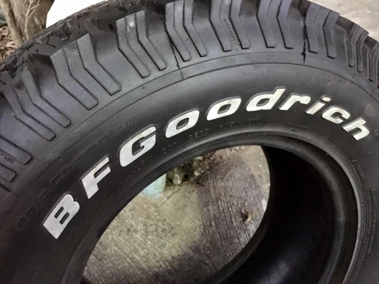 ขายยางbf all terrain 265/70/16 สภาพใหม่ ดอกติดเหมวดเต็ม