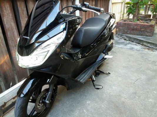 PCX150ปี 2014 วิ่งมา7000โล สภาพไม่ต่างจากป้ายแดง ราคา 67900 PCX150ปี 2014 วิ่งมา7000โล สภาพไม่ต่างจากป้ายแดง ราคา 67900