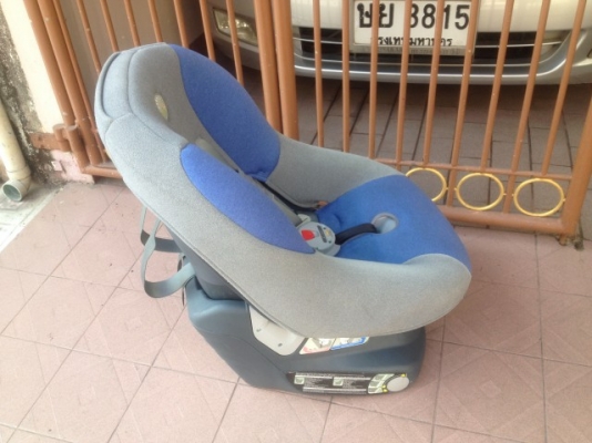 คารซีท COMBI เก่าญี่ปุ่นสภาพสวย คารซีท COMBI เก่าญี่ปุ่นสภาพสวย