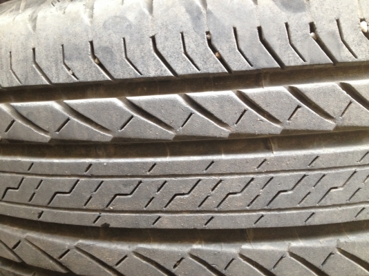 ขายล้อแม็ก ปาเจโร่ ขอบ 16 พร้อมยาง 265 70 16 ปี 14 สภาพสวยๆ ขายล้อแม็ก ปาเจโร่ ขอบ 16 พร้อมยาง 265 70 16 ปี 14 สภาพสวยๆ